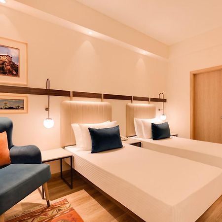 Lemon Tree Hotel, Gachibowli, Haiderabad Buitenkant foto