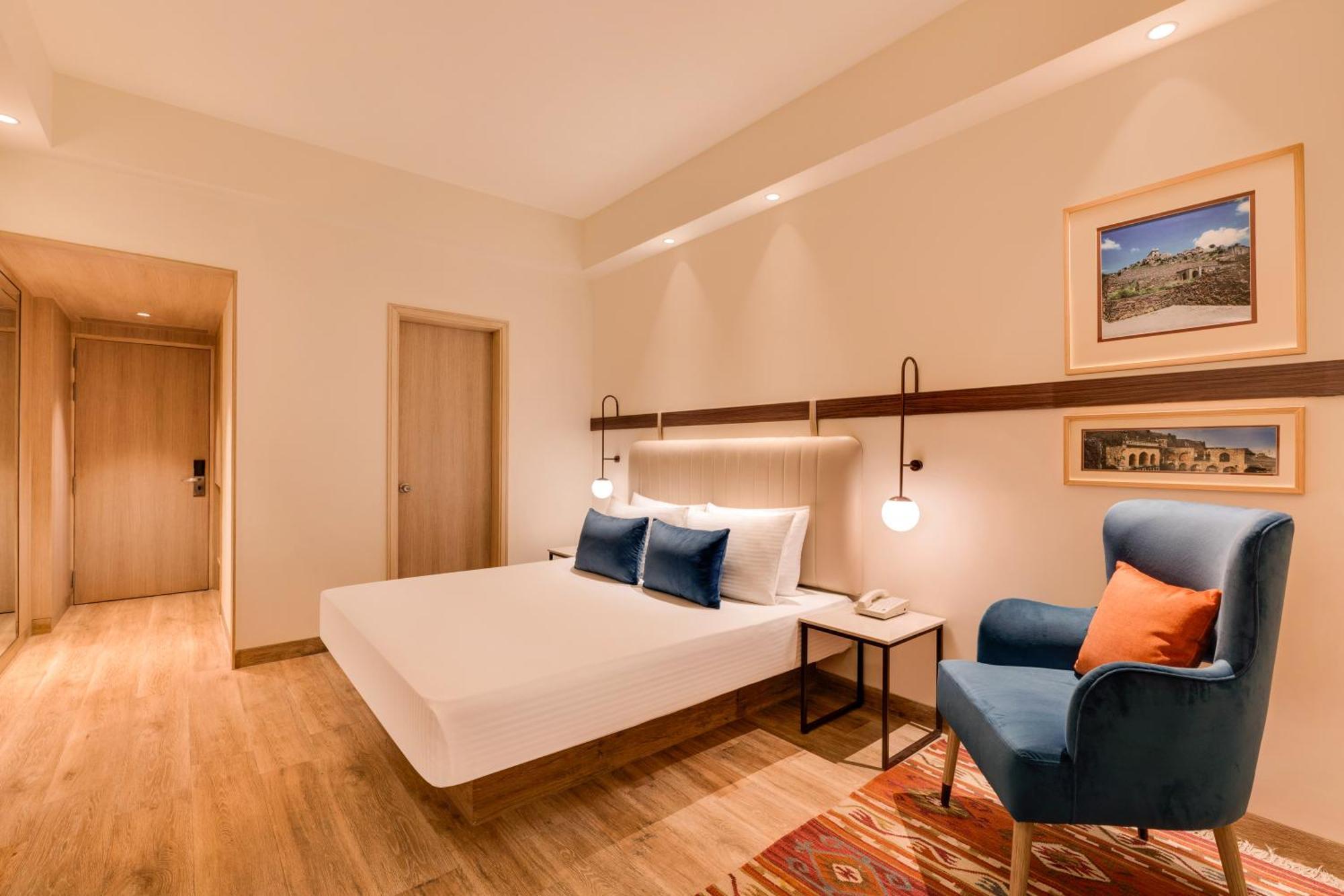 Lemon Tree Hotel, Gachibowli, Haiderabad Buitenkant foto