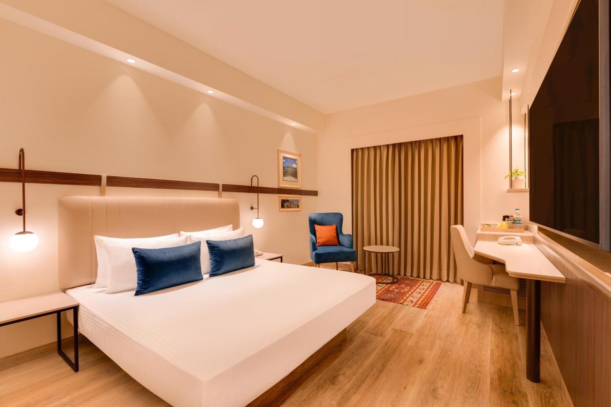 Lemon Tree Hotel, Gachibowli, Haiderabad Buitenkant foto